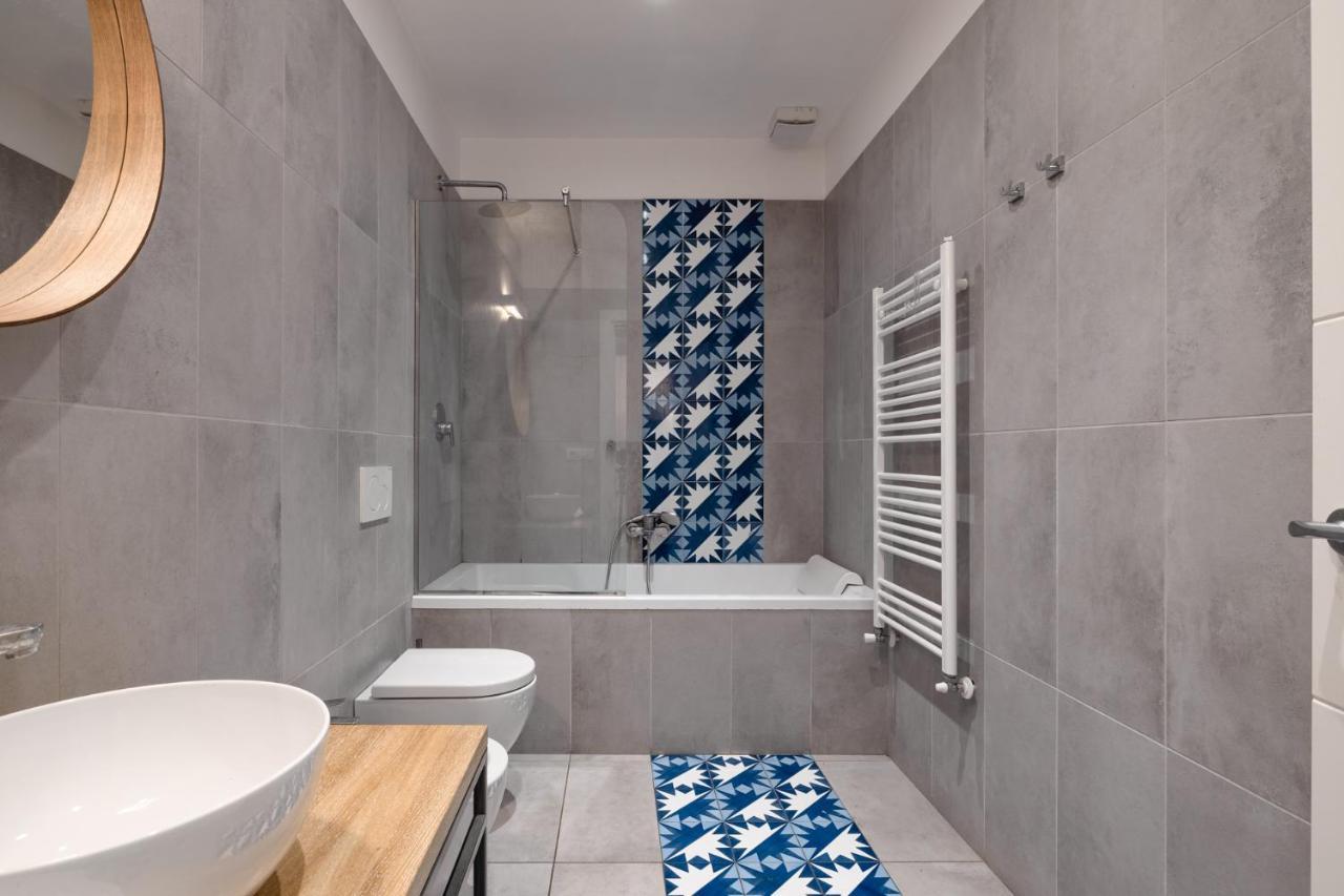 Fontana Di Trevi!! Comfy&Elegant 3Bedroom 2Bath Рим Экстерьер фото